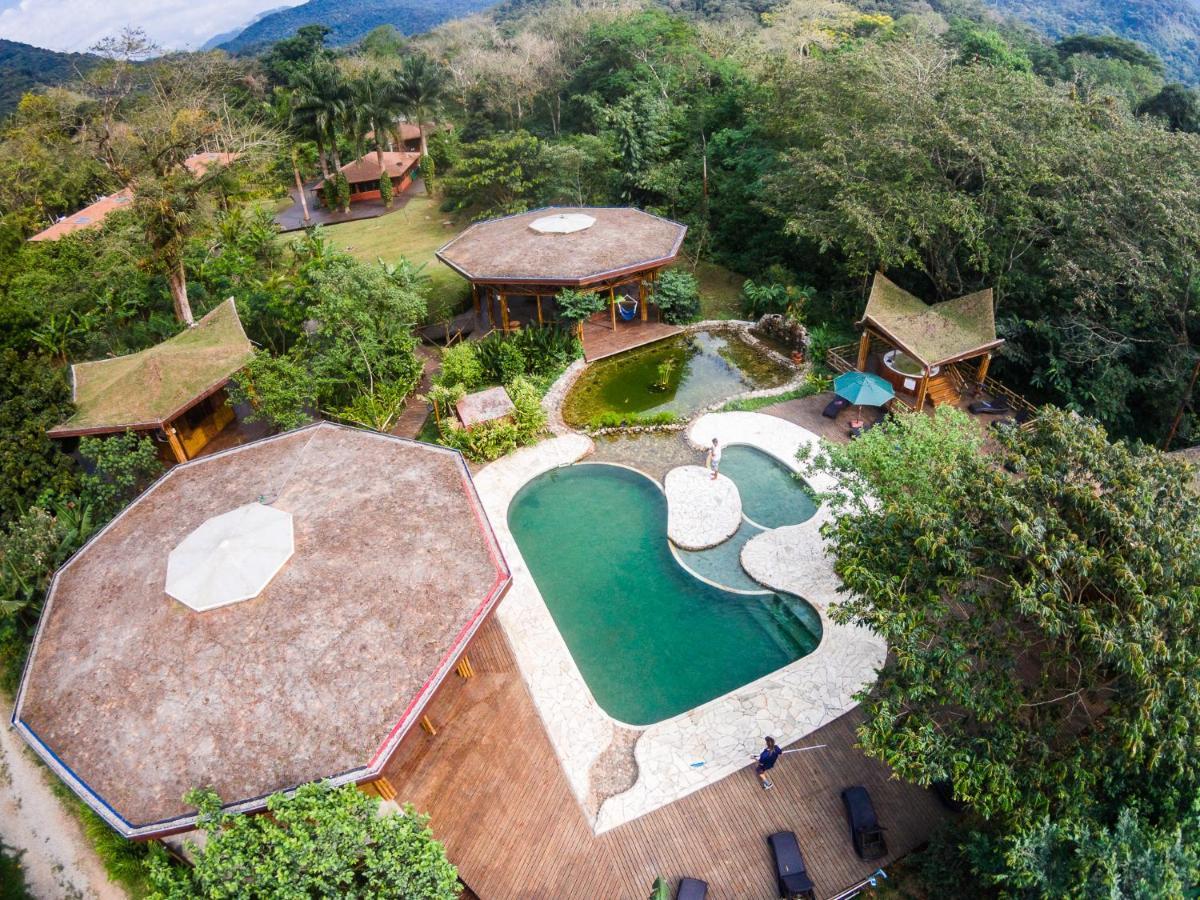 Banana Bamboo Ecolodge Убатуба Екстериор снимка