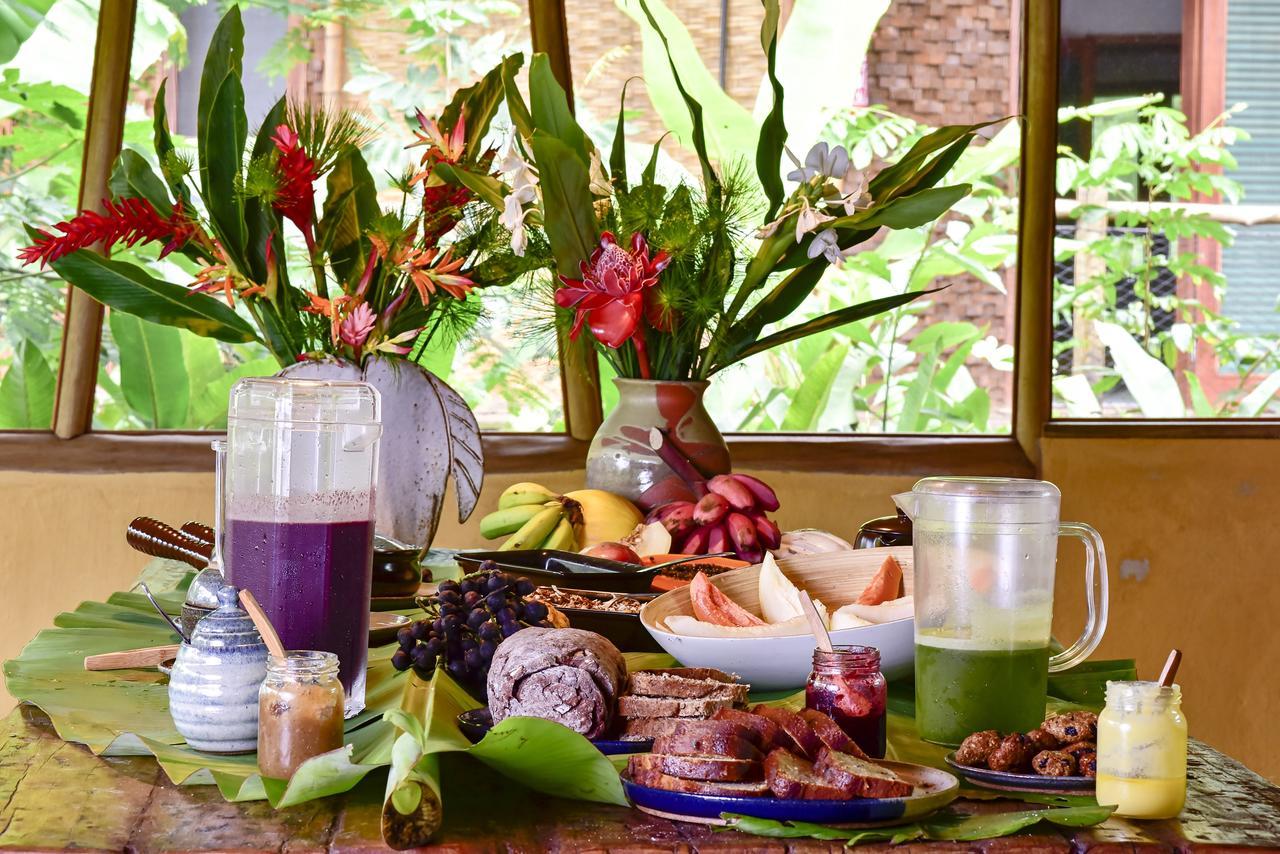 Banana Bamboo Ecolodge Убатуба Екстериор снимка